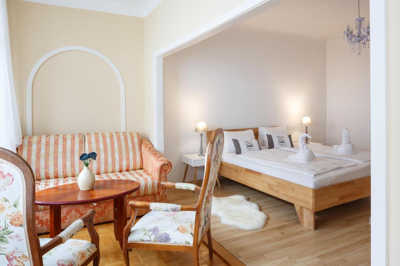 Pension Laubenhof Fertőmeggyes Kültér fotó